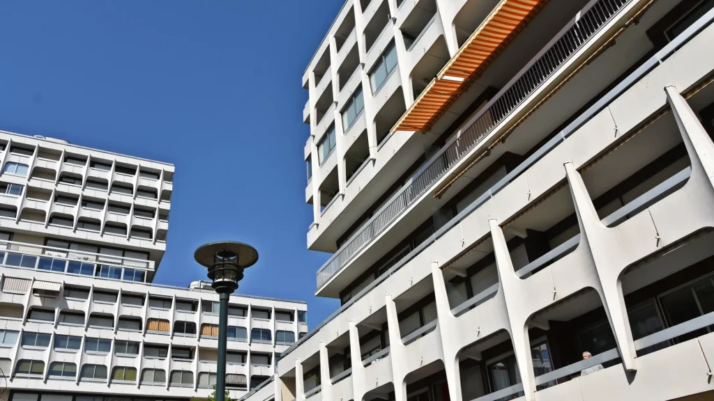 Gestion administrative des immeubles - rôle du syndic à Rennes